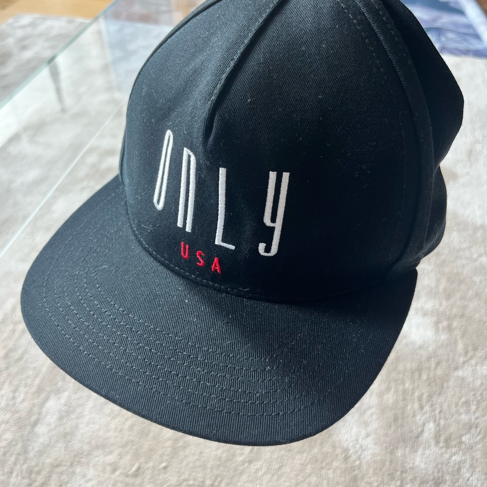 ONLY Black USA Embroidered Cap